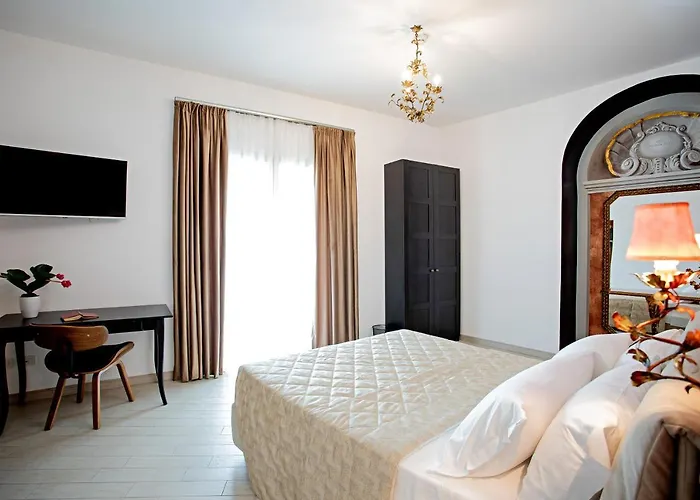 Ludus Rooms